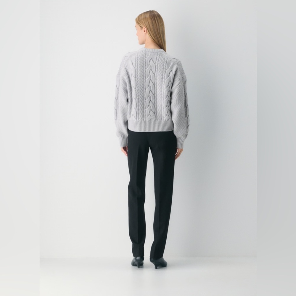 Aritzia Heritage Knit Merino‎ Wool Crew Hi-hip Sweater - Picture 5 of 10